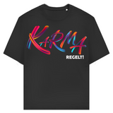 Premium T-Shirt "Karma Regelt"
