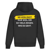 Oversize Hoodie "Wenn du jeman ohne lächeln  siehst..."
