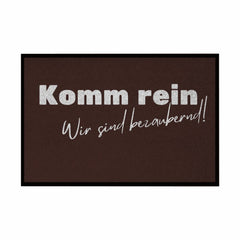 Fußmatte mit Gummirand "Komm rein wir sind bezaubernd" - Grafikmagie