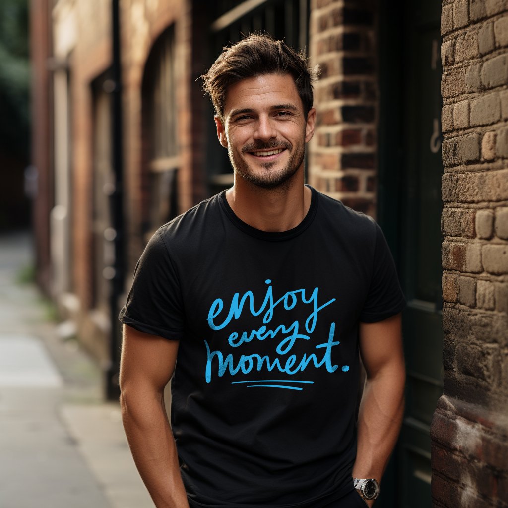 Herren T-Shirt "Enjoy every moment" - Grafikmagie